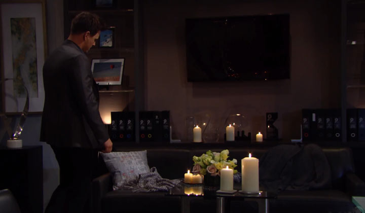 A romantic scene in Bill's office upsets Wyatt