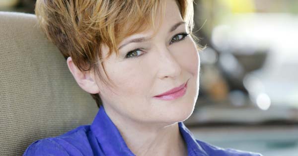 GH's Carolyn Hennesy opens up about her writing career