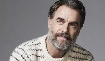 Hot with acting nominations, GL's Murray Bartlett nabs saucy role in Chippendales series